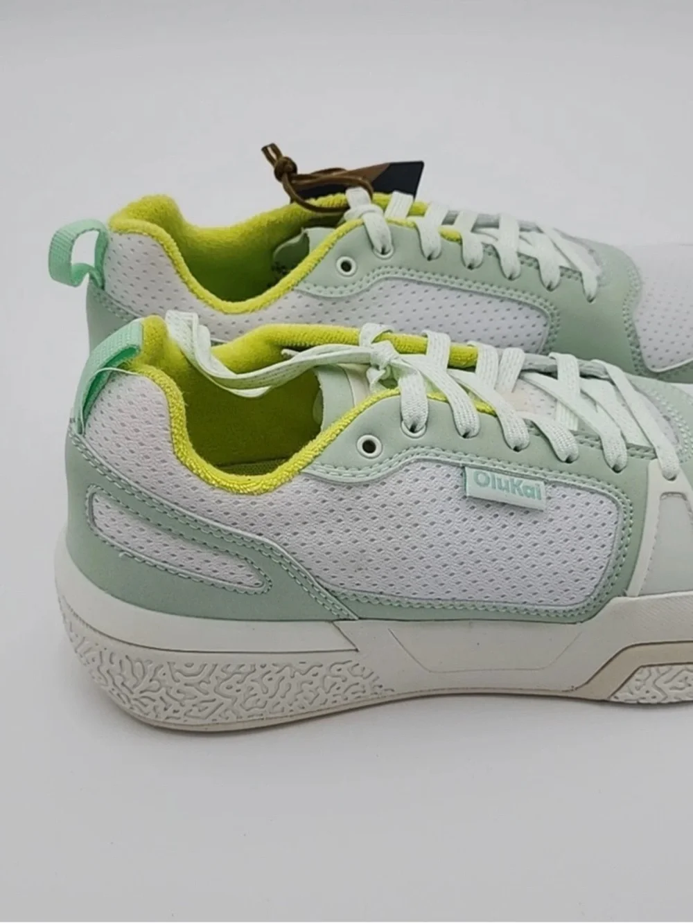 Olukai Anau Pickleball Shoes Bright White/ Pale Mint | Womens US8 EU38 NEW / NWT
